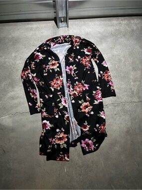 Brittany Black Black Floral Open-Front Robe Cardigan